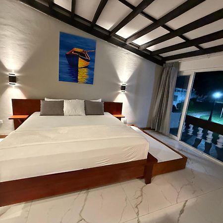 Hotel Tesoro Beach San Luis La Herradura المظهر الخارجي الصورة