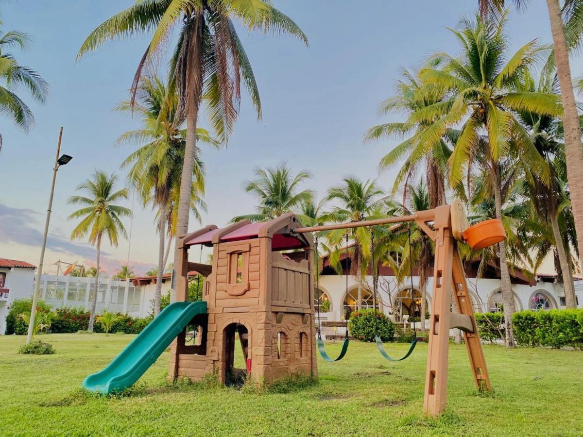 Hotel Tesoro Beach San Luis La Herradura المظهر الخارجي الصورة