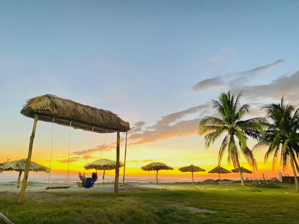 Hotel Tesoro Beach San Luis La Herradura المظهر الخارجي الصورة