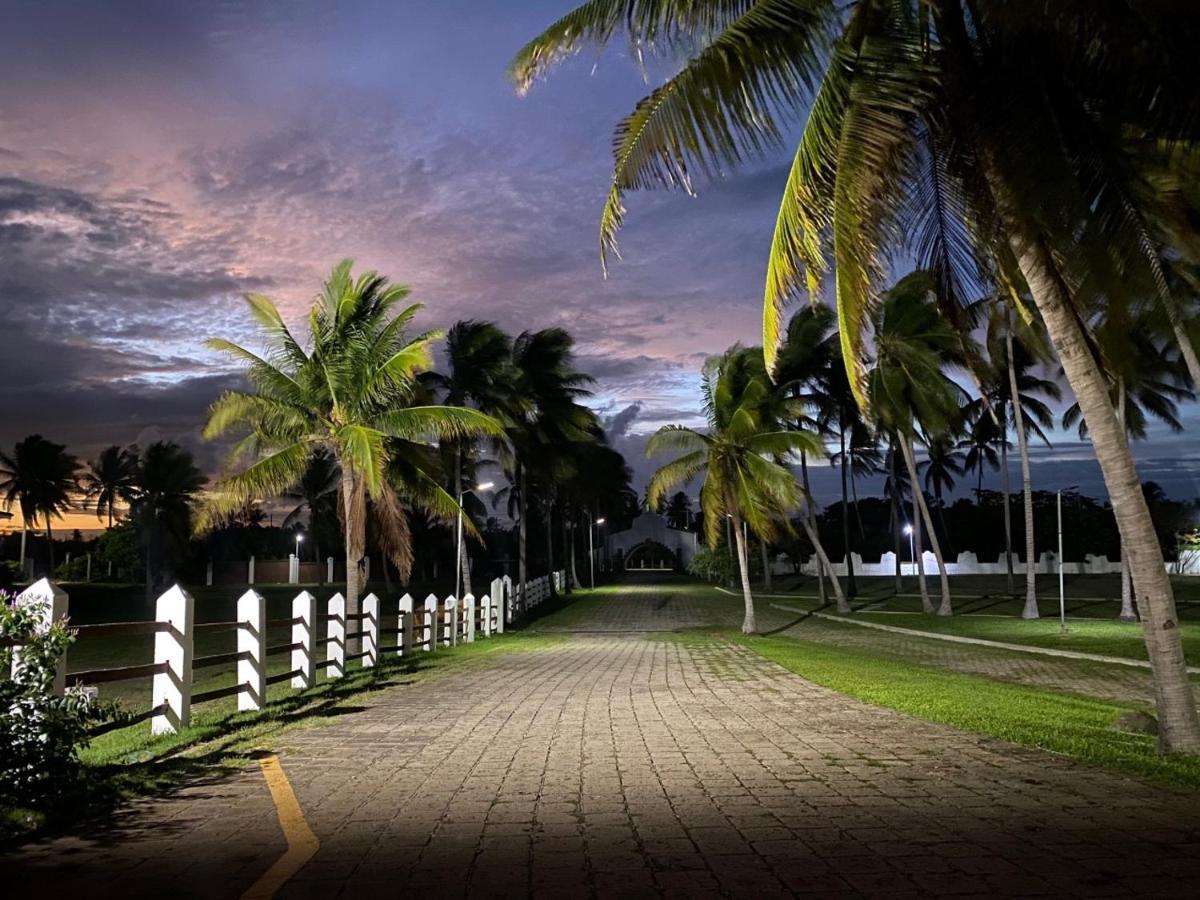 Hotel Tesoro Beach San Luis La Herradura المظهر الخارجي الصورة