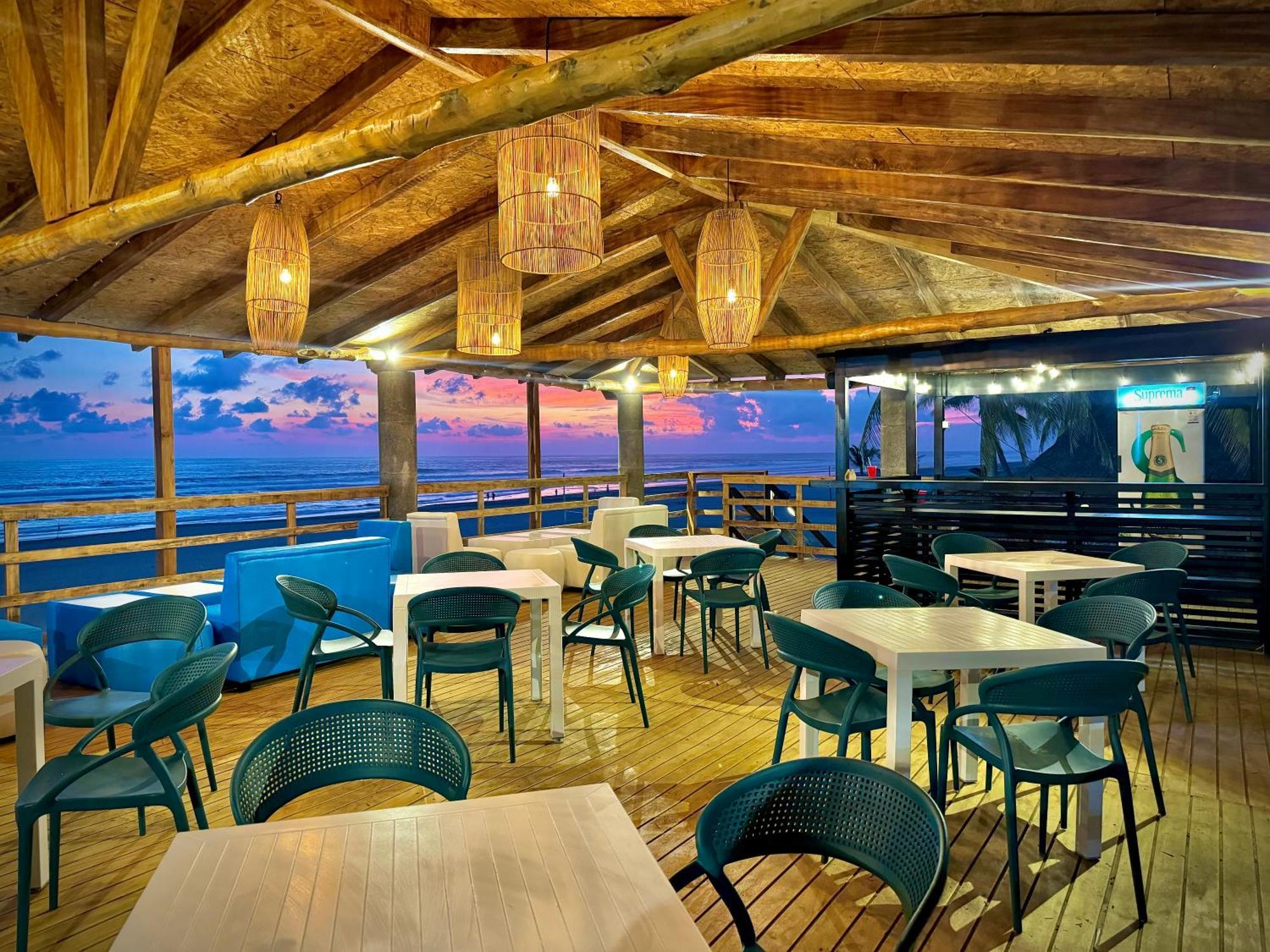 Hotel Tesoro Beach San Luis La Herradura المظهر الخارجي الصورة