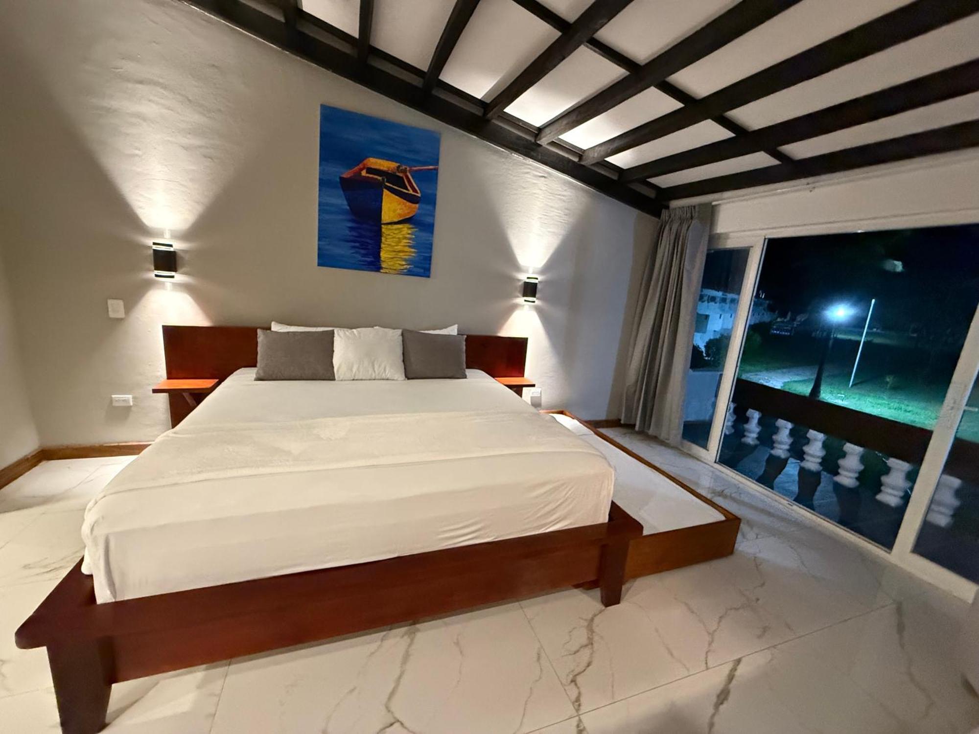 Hotel Tesoro Beach San Luis La Herradura المظهر الخارجي الصورة
