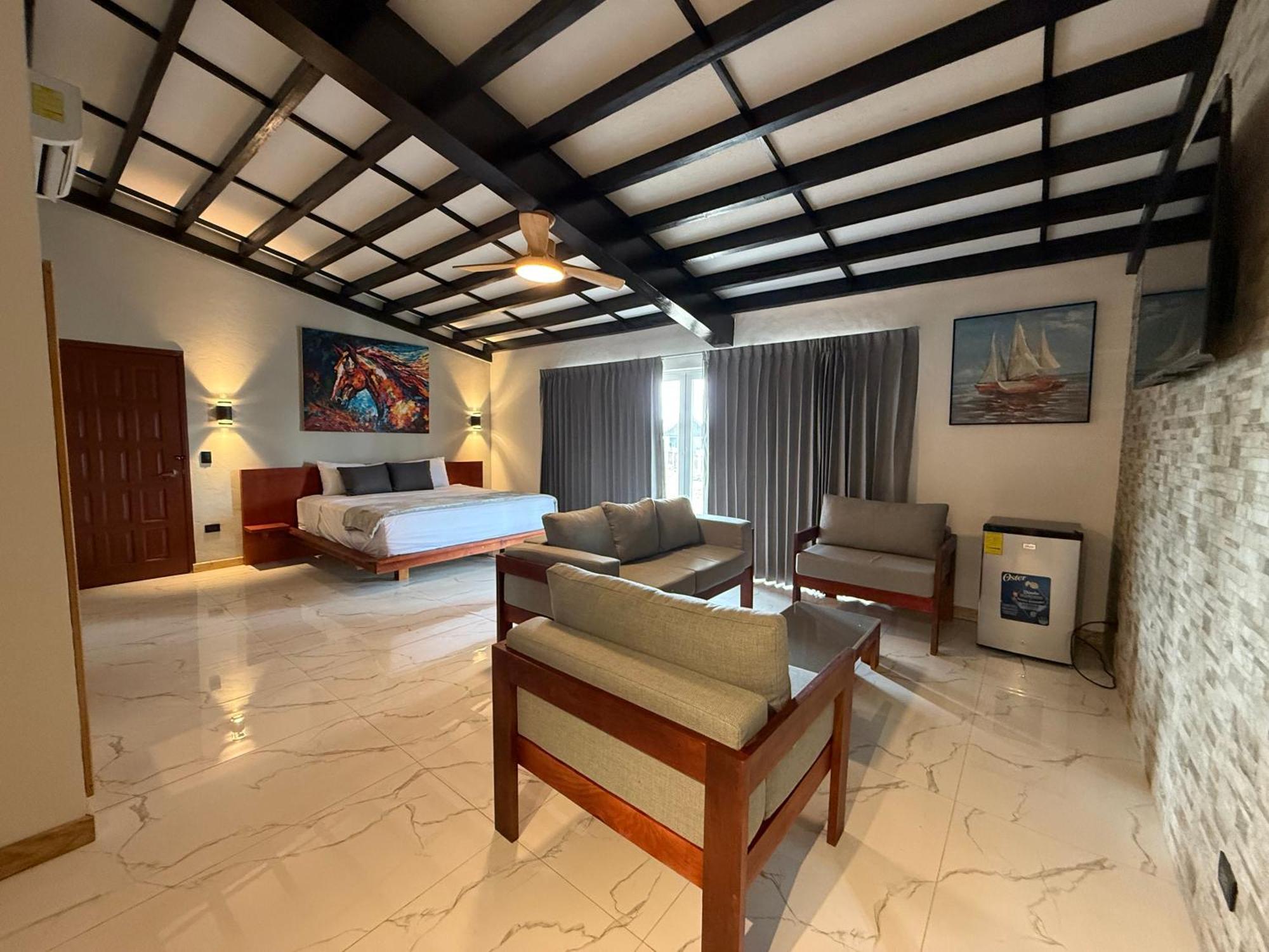 Hotel Tesoro Beach San Luis La Herradura المظهر الخارجي الصورة